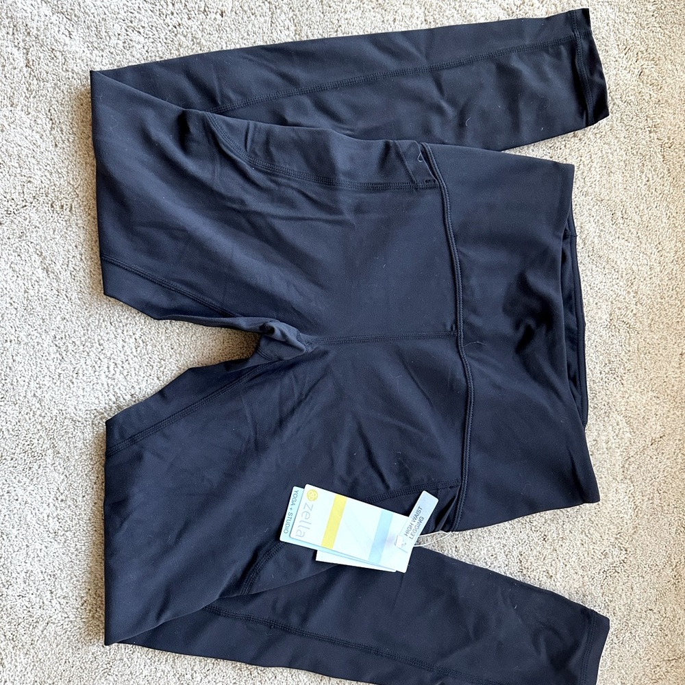 Woman’s Zella leggings.